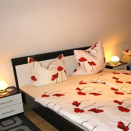 Ferienhaus Sunnschien 펜션 *